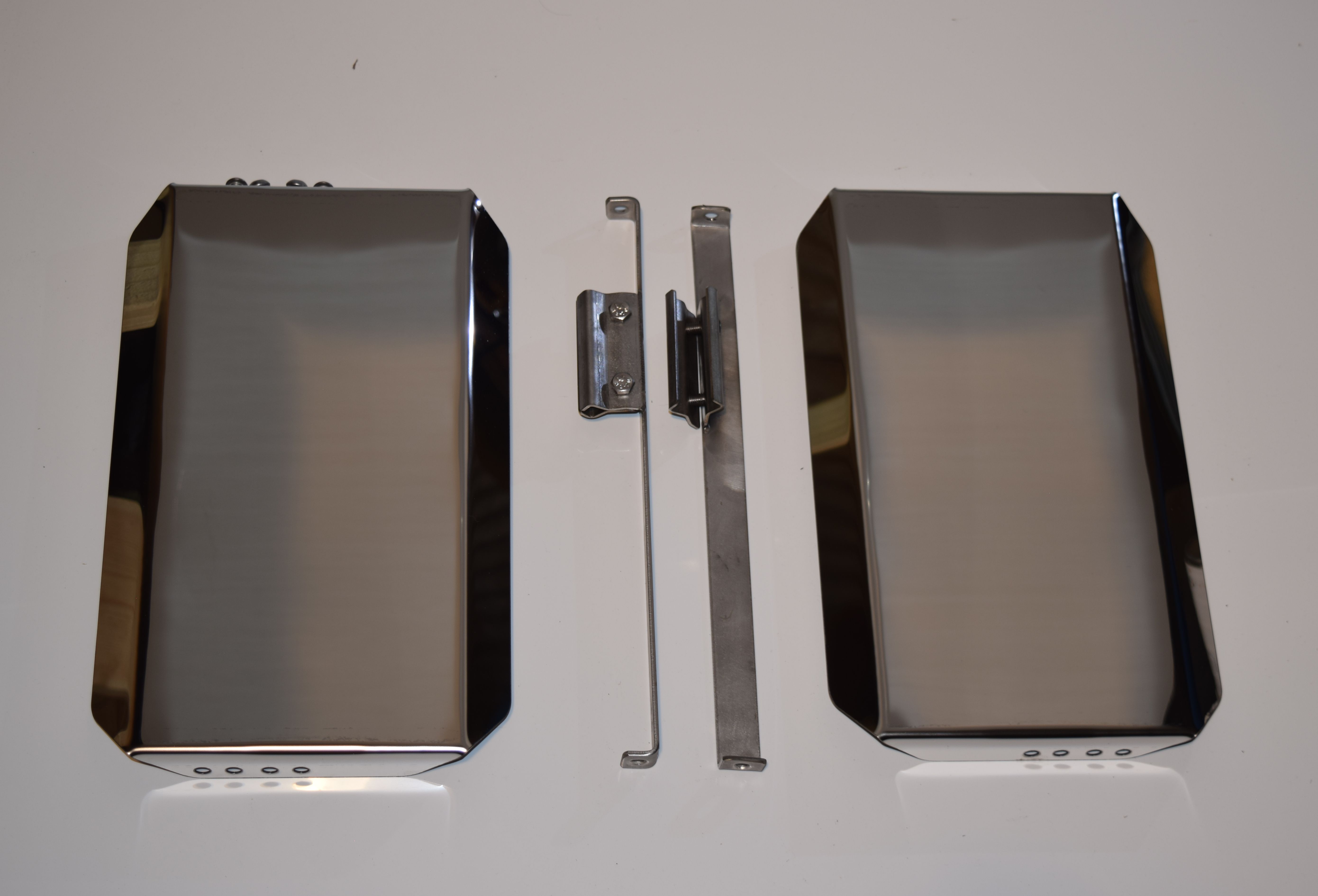 Mirror Guards to fit John Deere 10/20/30/R series Manual mirrors